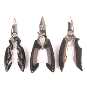 Check out these sleek Three Catch Pliers with their black handles, perfectly lined up against a clean white backdrop.
