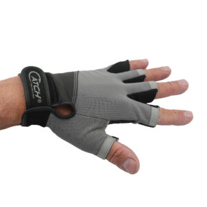 Check out these Catch Heavy Duty Casting and Jigging Gloves! Designed to take on the toughest conditions, they're a sleek gray with bold black trim and feature a reliable Velcro strap for a secure fit. Perfect for casting or jigging when you need that extra grip and durability.