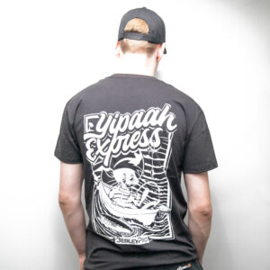 Rocking a sleek black cap and the BerleyPro Yipaah Express T-Shirt, this legend brings together style and fun effortlessly. The shirt is decked out with a cool cartoon character cruising in a boat graphic, making it the ultimate gear for anyone who loves to blend adventure with swag!.