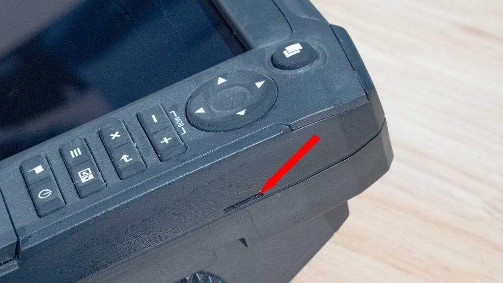 How to Fix a Tight Dust Cover on Your Lowrance with a BerleyPro Visor Fitted 2