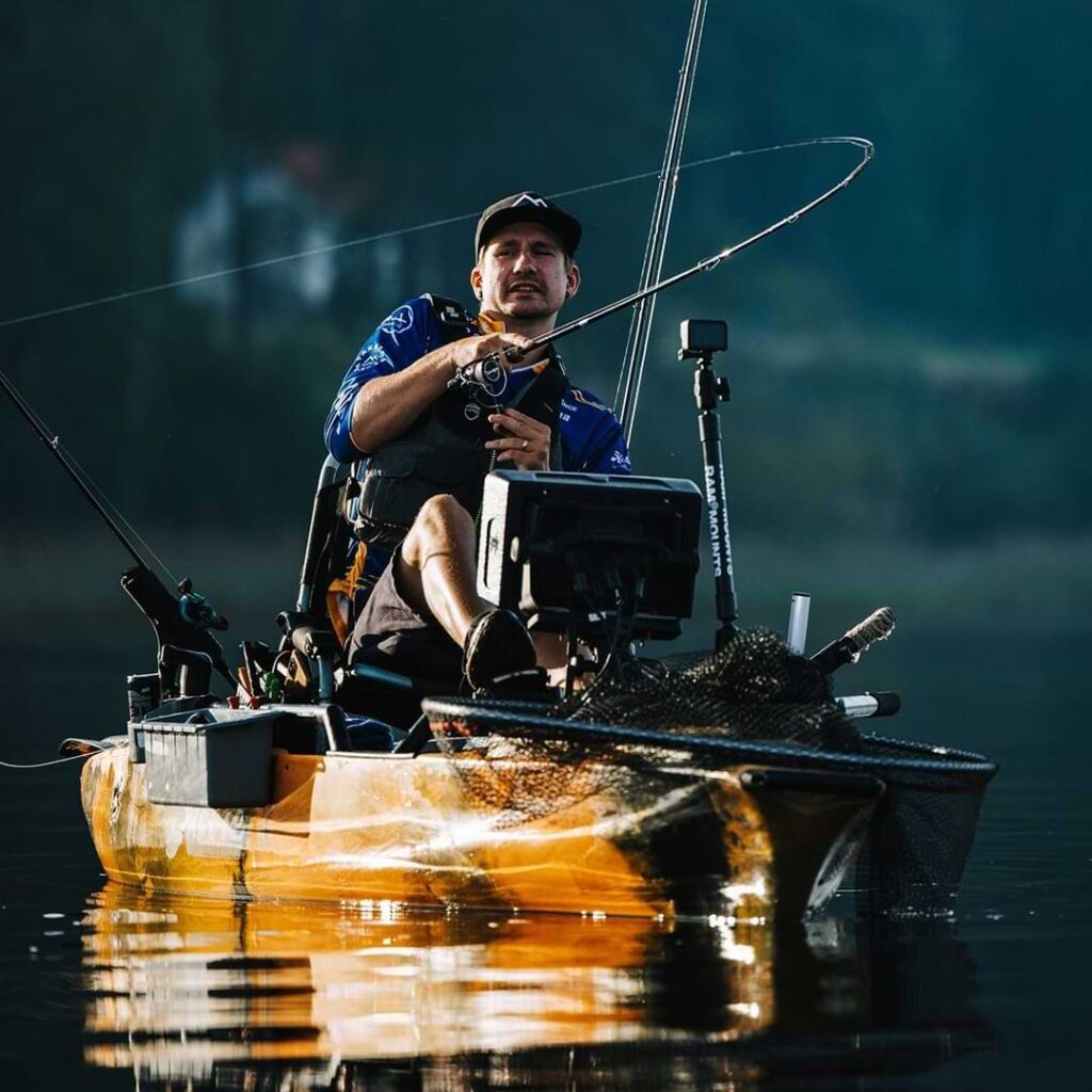Why Kayak Anglers Need a Fishing Sun Visor (+ Best Options) 4